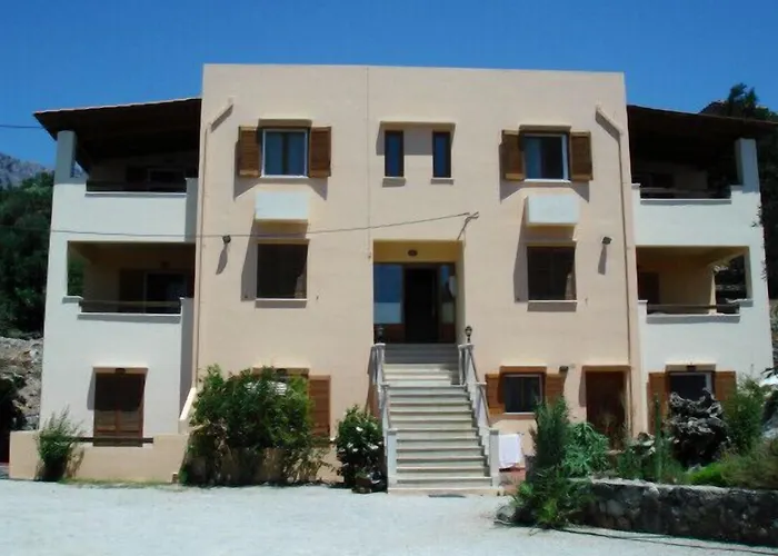 Phoenix Apartments Plakias